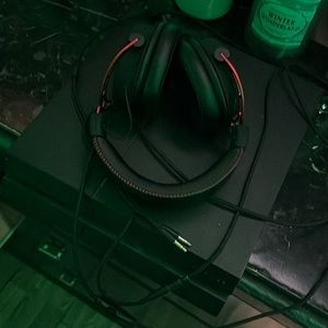PS4 for sale comes with over 30 games already on it has mic charger and control
